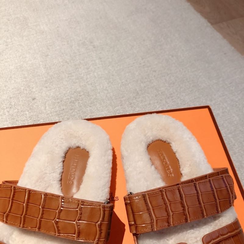 Hermes Slippers